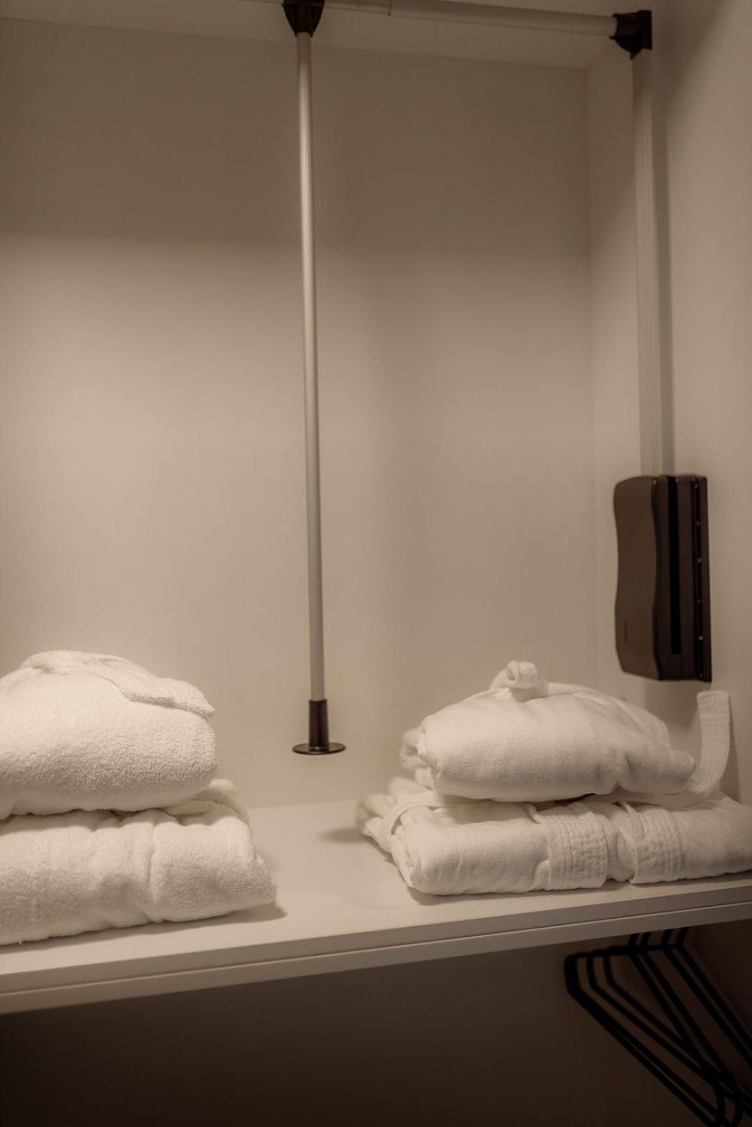 NED Hotel Graz Buitenkant foto
